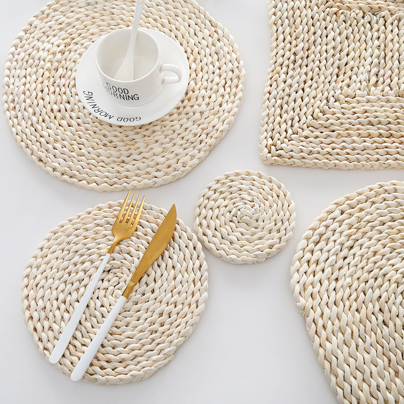 Handwoven Corn Husk Placemats, Set of Round Natural Fiber Table Mats, Japanese-Inspired Eco-Friendly Heat Resistant Coasters, 4.5"-14" Diameter