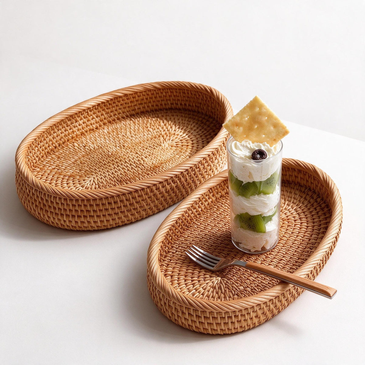 Handwoven Rattan Basket, 2 Sizes, Fruit Bowl & Kitchen Organizer for Bread, Snacks, Utensils